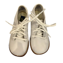Kepner Scott White Leather Sole Oxford Shoe