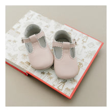 Lamour Elodie Pink T-Strap Scalloped Crib Shoe